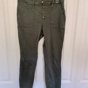 Universal thread army green pants. Never worn! Size 10. From Target